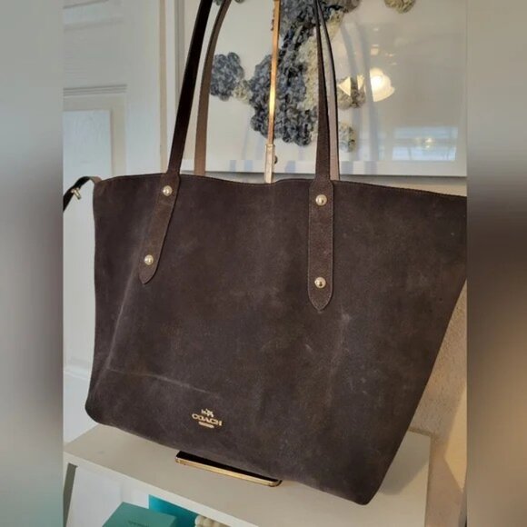 Coach Suede Large Market Tote - Picture 4 of 6